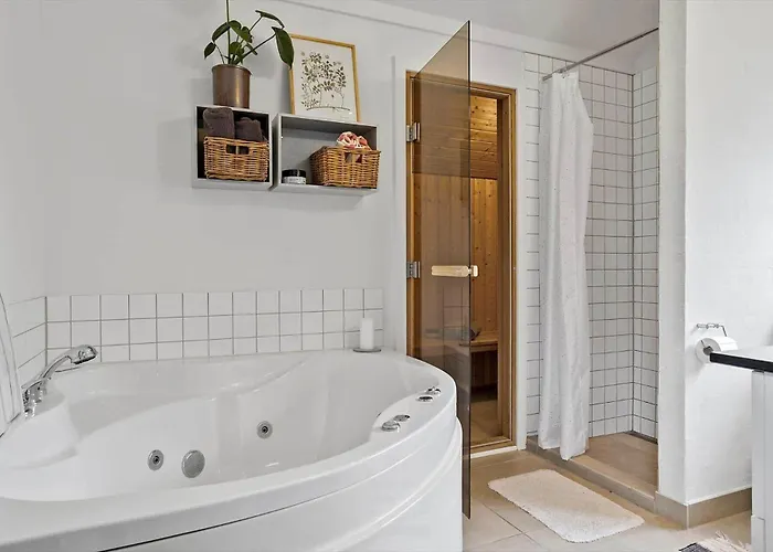 30549-odder-tvaeragervej-8 Holiday home